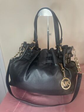 Authentic Michael Kors Purse  #072NC Edie" Convertible Satchel